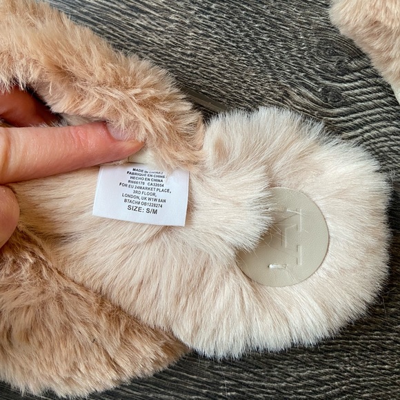 Anthropologie Lexi sandal-style faux fur slipper - Picture 6 of 6